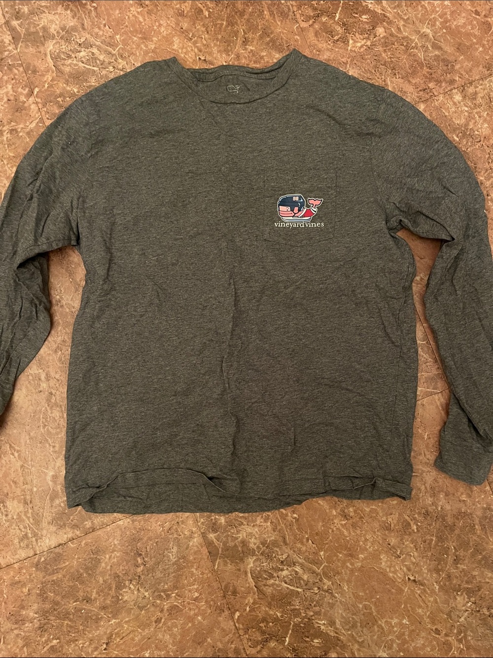 Vineyard Vines Men's Long-Sleeve Crewneck Shirt - Dark Gray with Small Logo